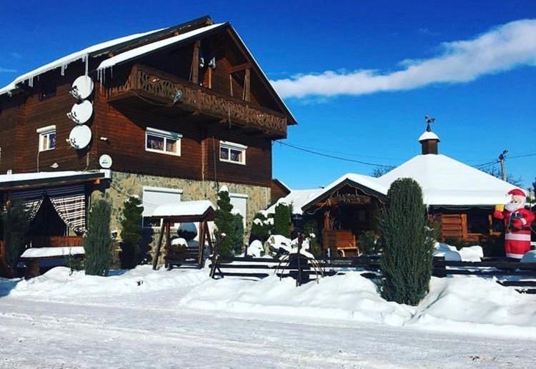 Sadyba Pidkova Чан Сауна Приймаємо Групи До 70Людей Pystan Exterior photo